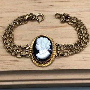Vintage 12k Gold Filled GF Victorian Lady Cameo Chain Bracelet Makers Mark